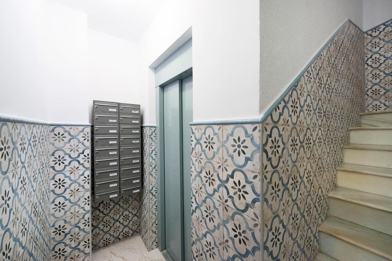 Ferienwohnung Del Parque Flats Especerias Balcony Málaga Exterior foto